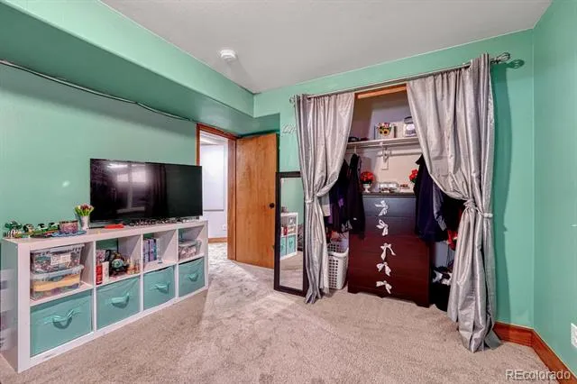 749 Redwood Court Highlands Ranch, CO 80126