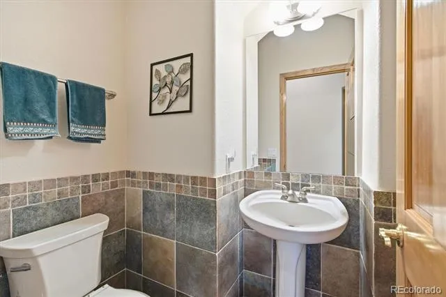 9776 S Johnson Court Littleton, CO 80127