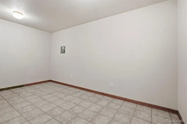 9776 S Johnson Court Littleton, CO 80127