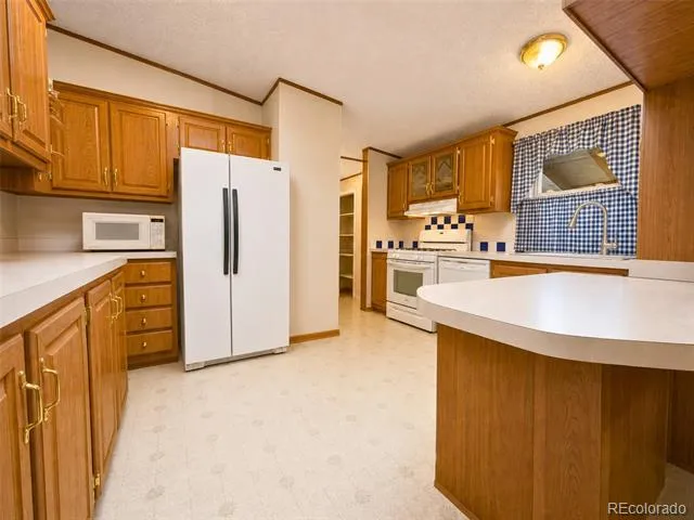 1681 Clark Street Aurora, CO 80011