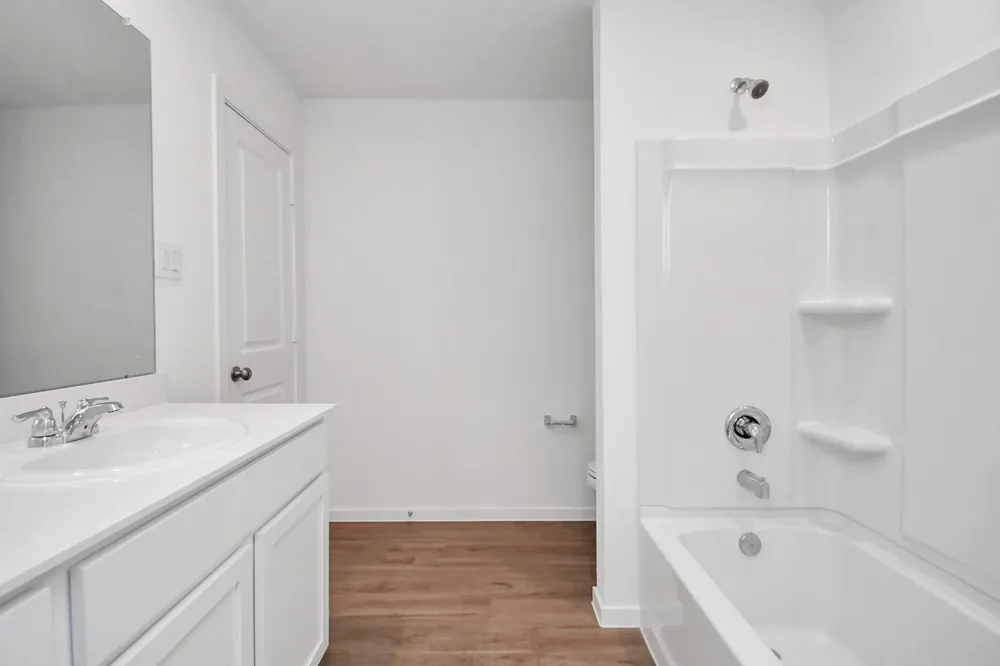 1627 Windrose Bend Angleton, TX 77515