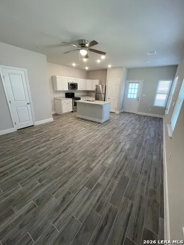 13109 Reid Meadows Live Oak, TX 78233