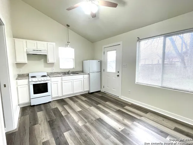 4810 John Victor San Antonio, TX 78220