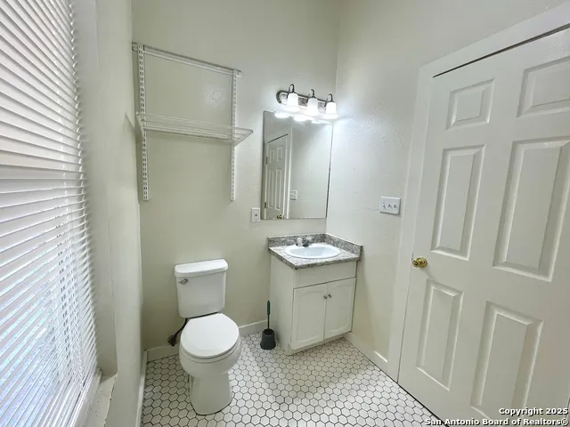4810 John Victor San Antonio, TX 78220