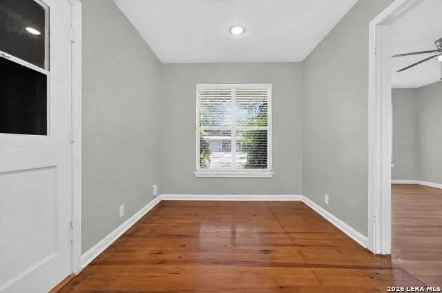 111 Laddie Pl San Antonio, TX 78201
