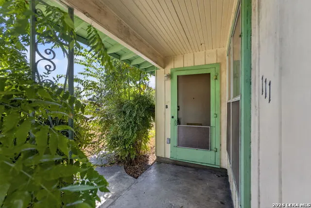 111 Laddie Pl San Antonio, TX 78201