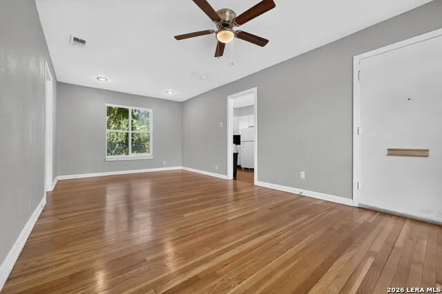 111 Laddie Pl San Antonio, TX 78201