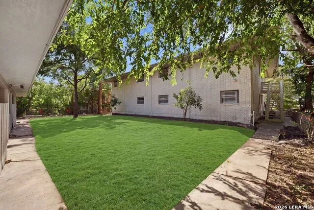 1157 Garraty Rd Terrell Hills, TX 78209