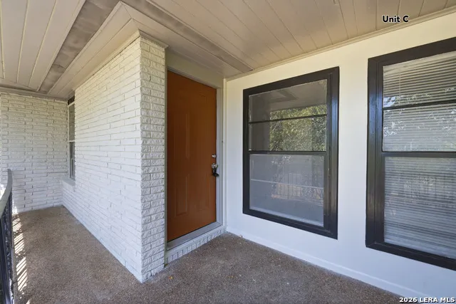 1157 Garraty Rd Terrell Hills, TX 78209
