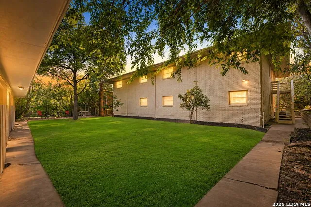 1157 Garraty Rd Terrell Hills, TX 78209