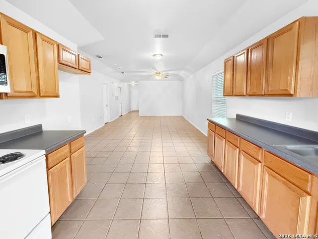 239 ROSALIE DR New Braunfels, TX 78130