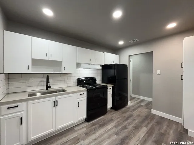 1703 W MULBERRY AVE San Antonio, TX 78201