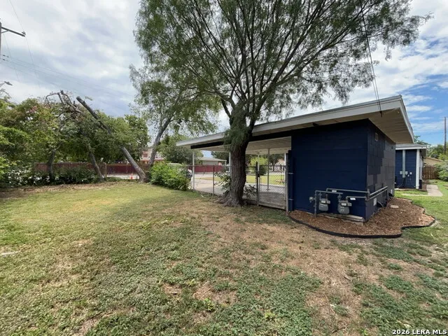 1703 W MULBERRY AVE San Antonio, TX 78201