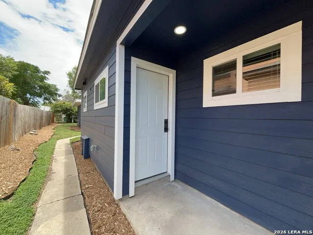 1703 W MULBERRY AVE San Antonio, TX 78201