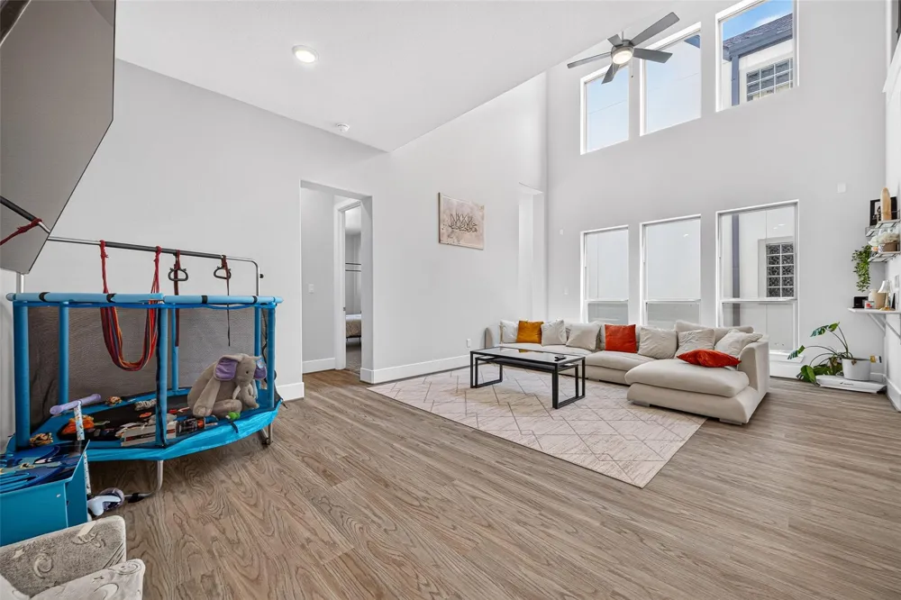 435 Imperial Boulevard Sugar Land, TX 77498