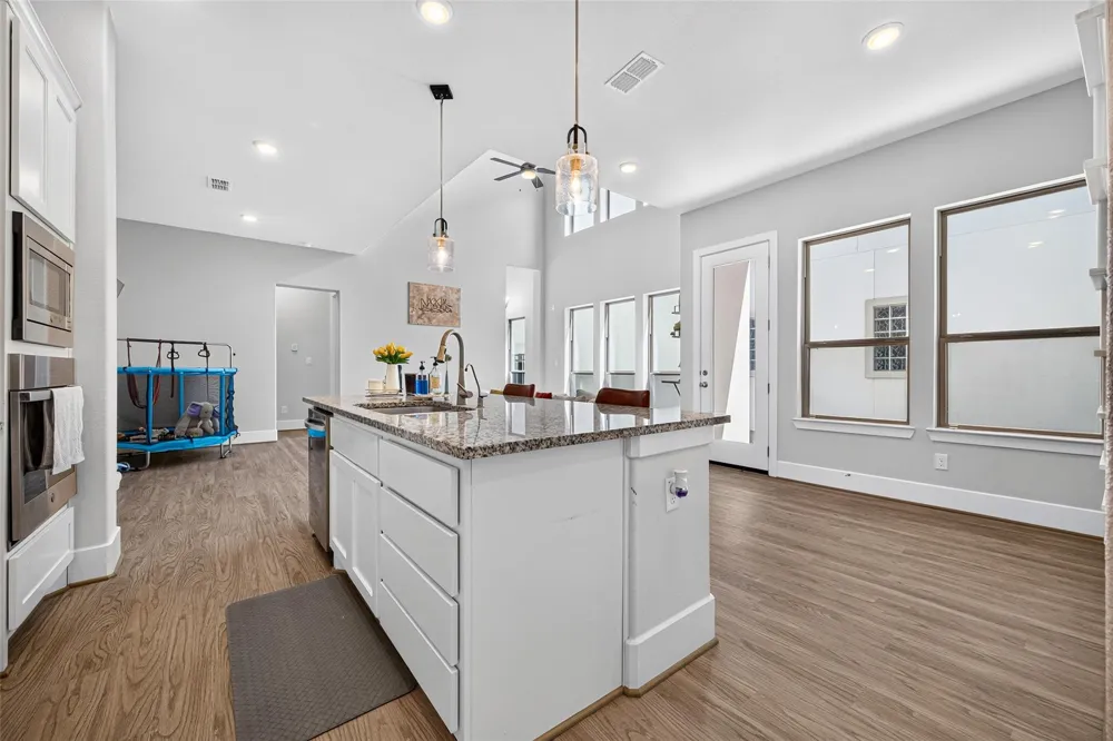 435 Imperial Boulevard Sugar Land, TX 77498