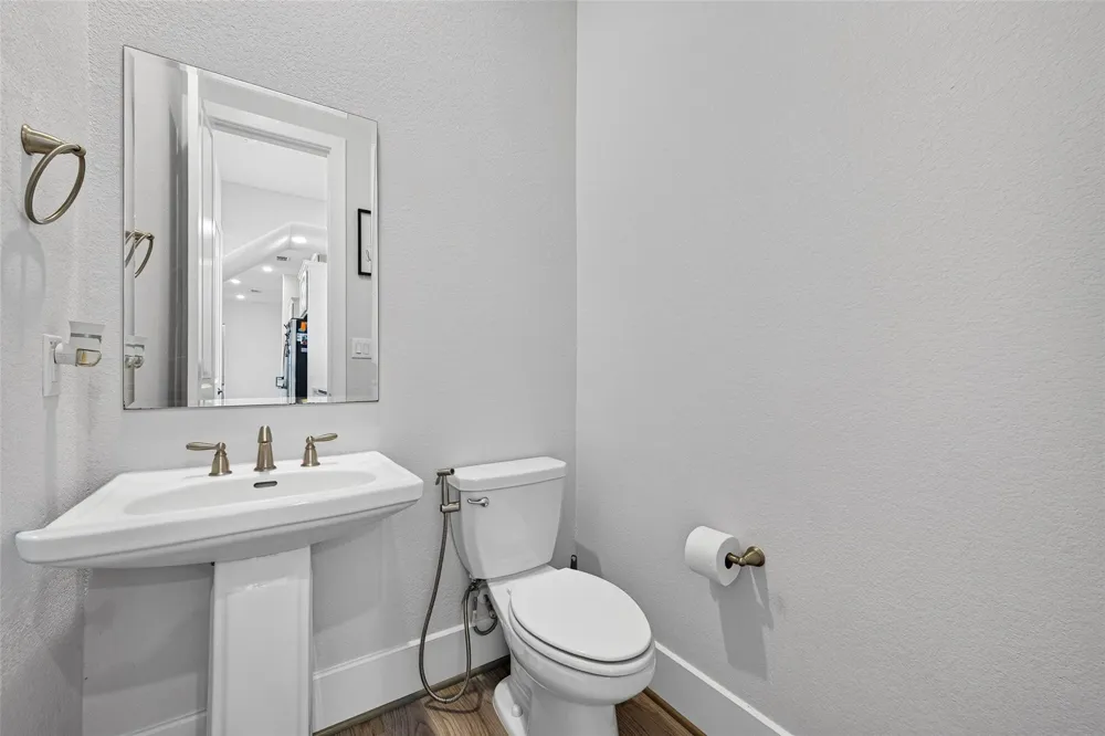 435 Imperial Boulevard Sugar Land, TX 77498