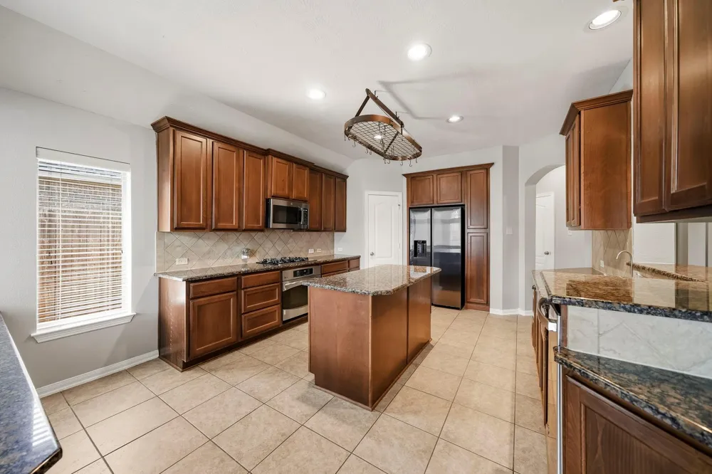 28211 Emerald Creek Lane Fulshear, TX 77441