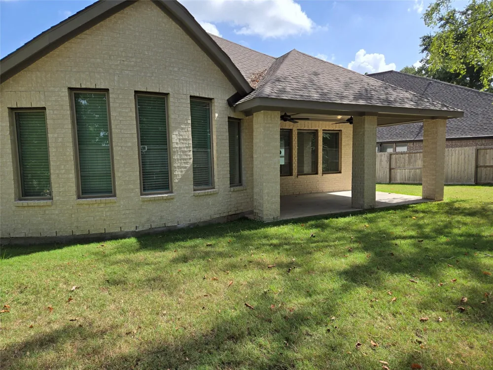 7530 Cascades Pass Drive Porter, TX 77365