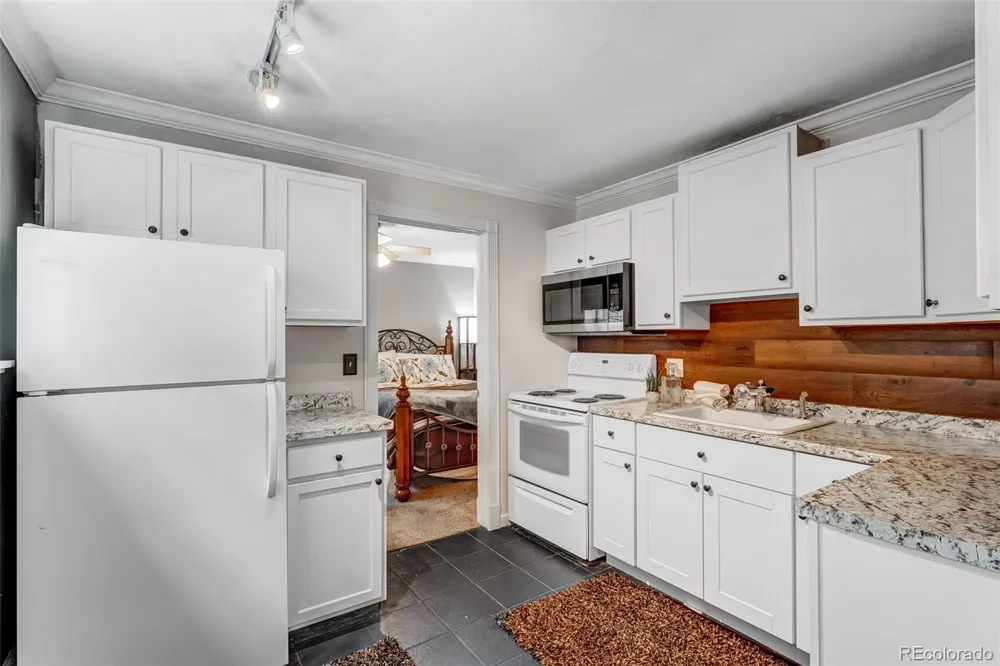 1 S Pennsylvania Street #101 Denver, CO 80209