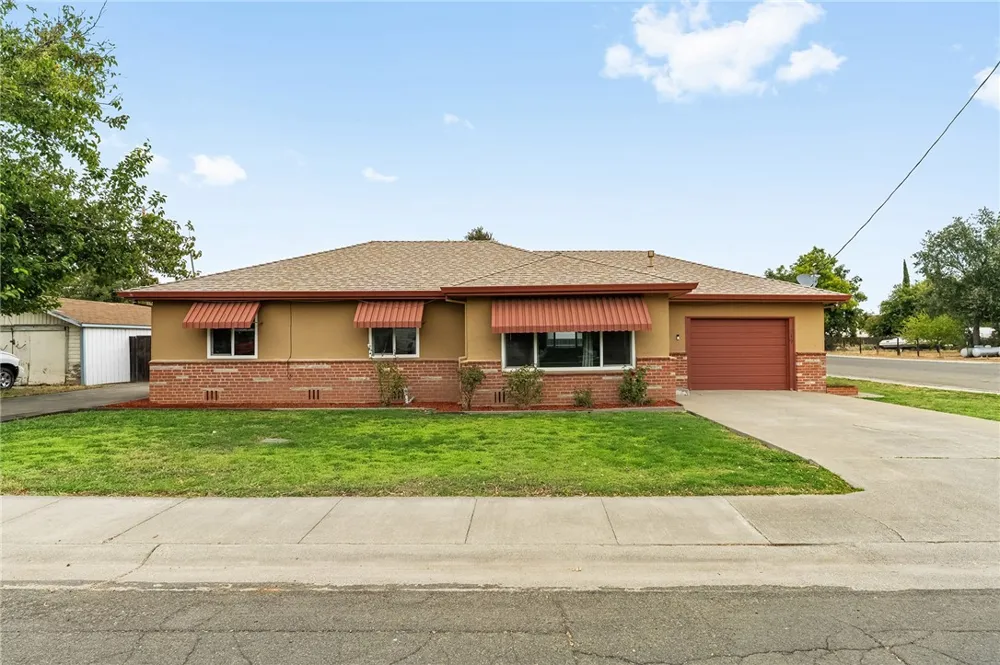 219 Vine Street Willows, CA 95988