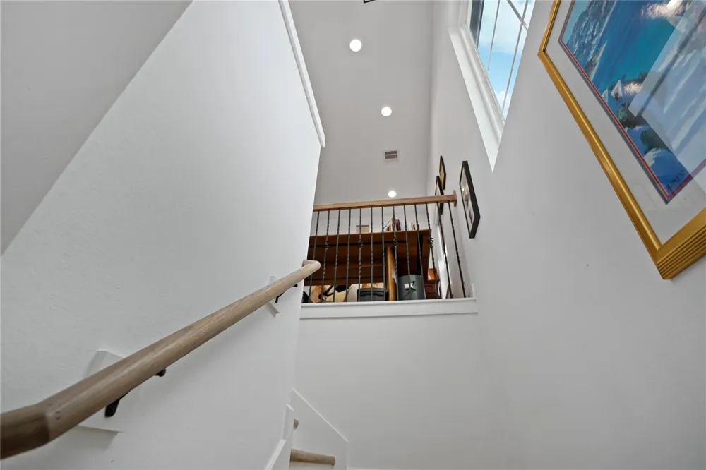 303 Blueberry Street #B Houston, TX 77018
