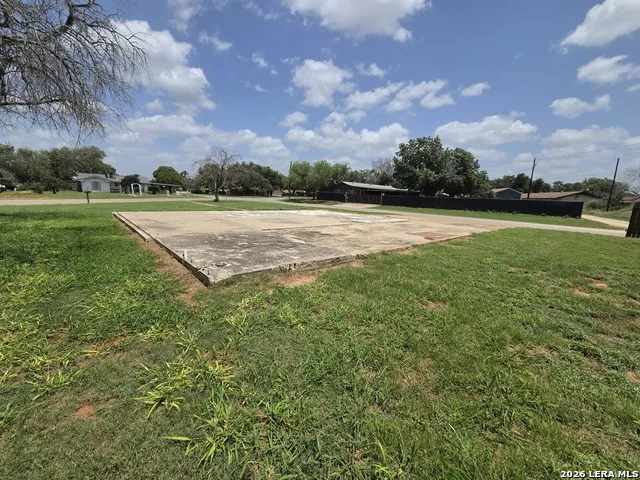 1438 HUAJILLO ST Pearsall, TX 78061