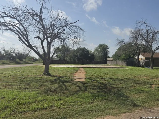 1438 HUAJILLO ST Pearsall, TX 78061