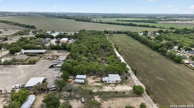 12145 FISCHER RD Von Ormy, TX 78073