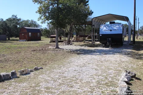 392 private road 1512
