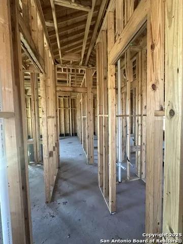 241 County Road 154 Pleasanton, TX 78064