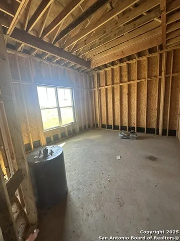 241 County Road 154 Pleasanton, TX 78064
