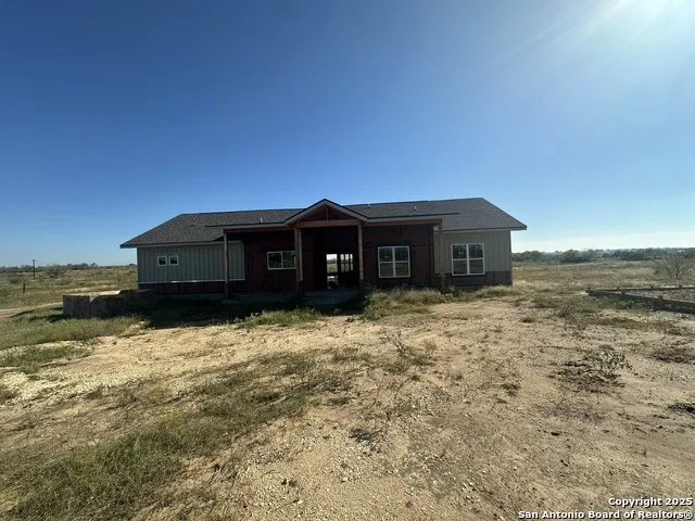 241 County Road 154 Pleasanton, TX 78064