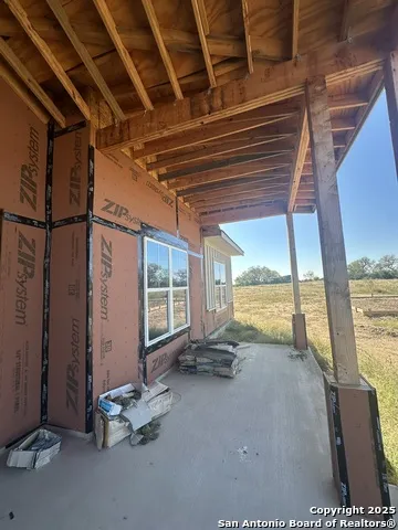 241 County Road 154 Pleasanton, TX 78064