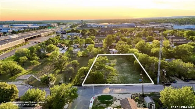 1135 SW 35th San Antonio, TX 78237