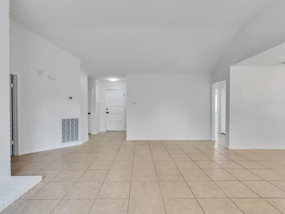 15814 Roxton Ridge Drive Houston, TX 77598