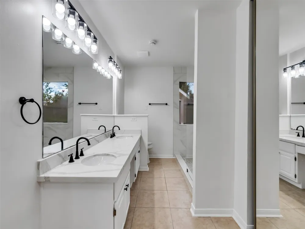 15814 Roxton Ridge Drive Houston, TX 77598