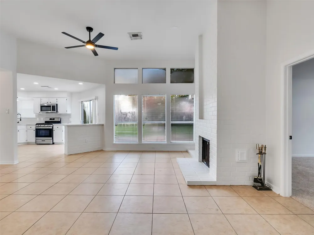 15814 Roxton Ridge Drive Houston, TX 77598