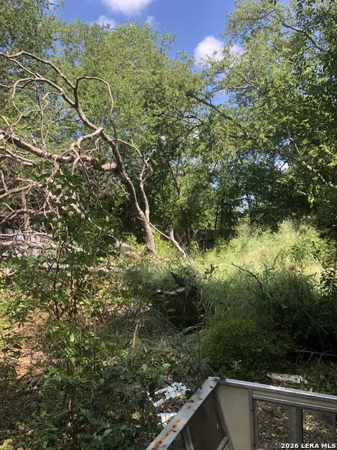 101 Hillrose San Antonio, TX 78207