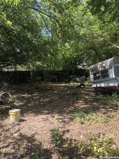 101 Hillrose San Antonio, TX 78207