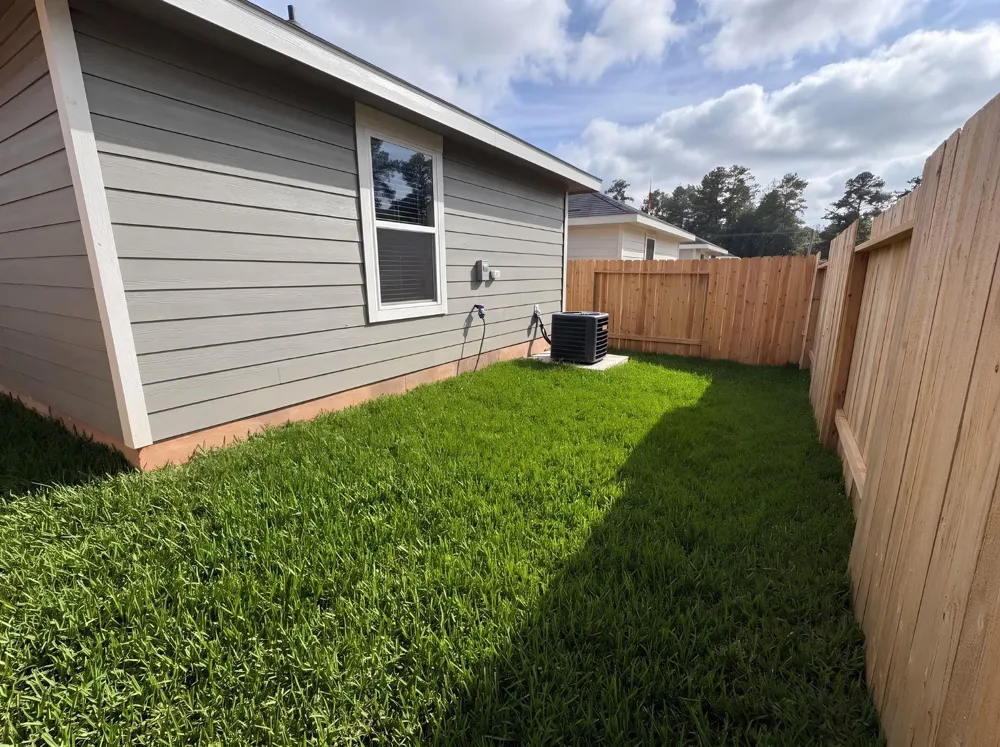 14537 William Trails Willis, TX 77378