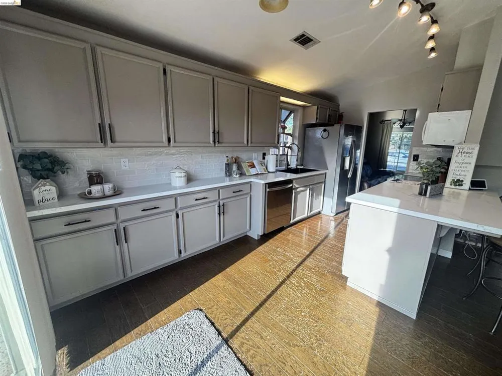 4239 Sequoia Drive Oakley, CA 94561