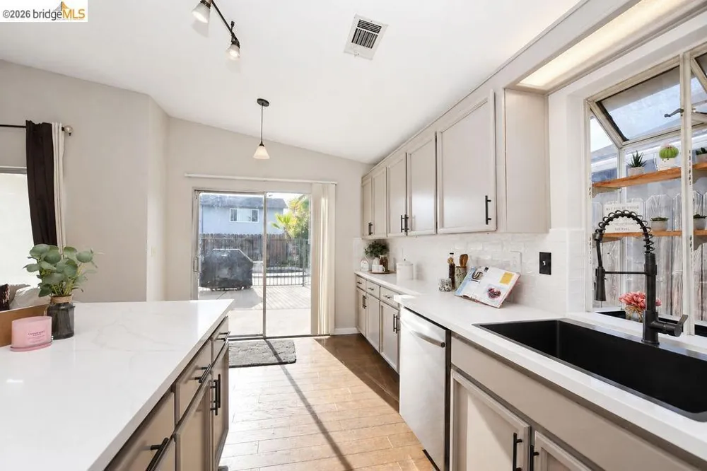 4239 Sequoia Drive Oakley, CA 94561