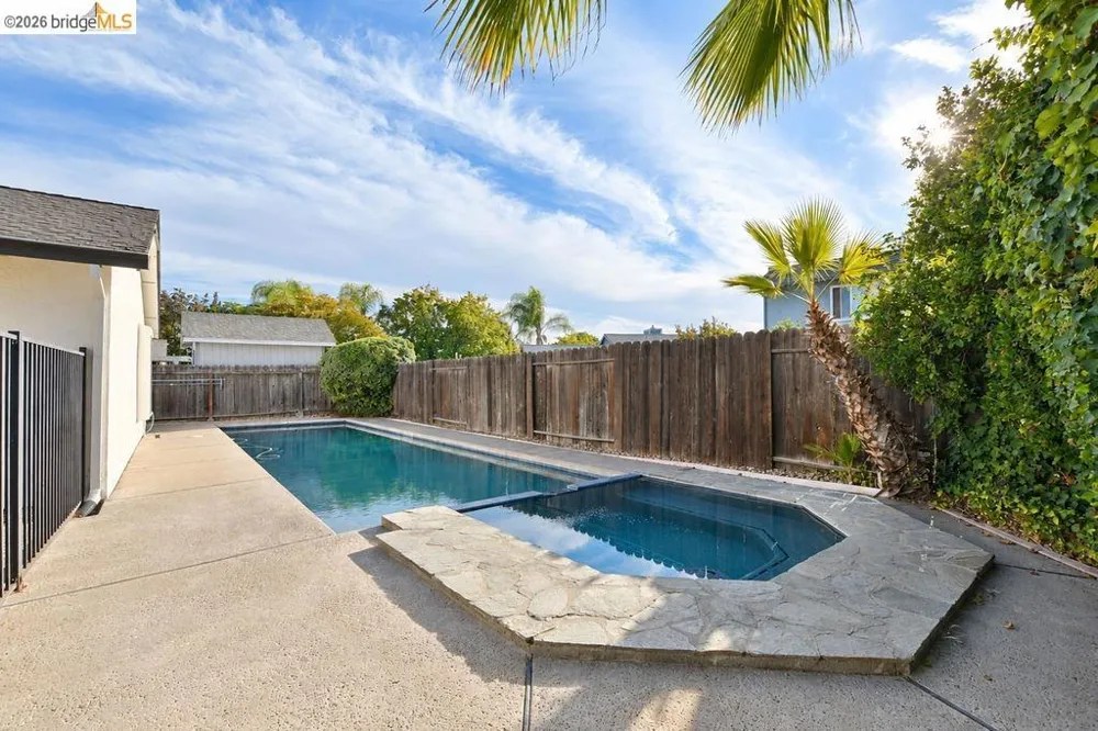 4239 Sequoia Drive Oakley, CA 94561
