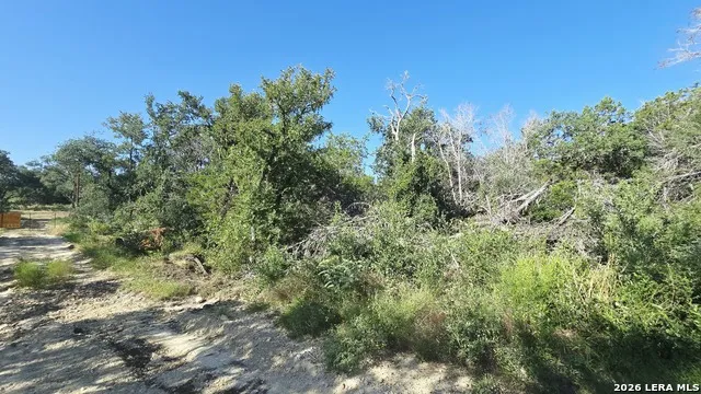 LOT 104 Grand Oaks Hondo, TX 78861