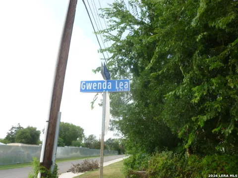 5434 Gwenda Lea