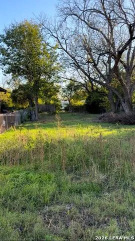 240 Hawthorne San Antonio, TX 78214