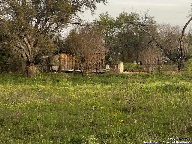 15750 SHEPHERD RD Atascosa, TX 78002