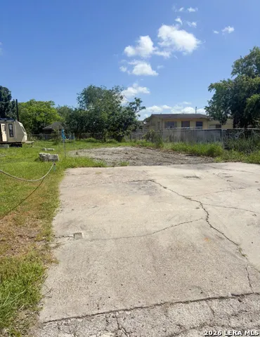 839 MOLINA ST Robstown, TX 78380