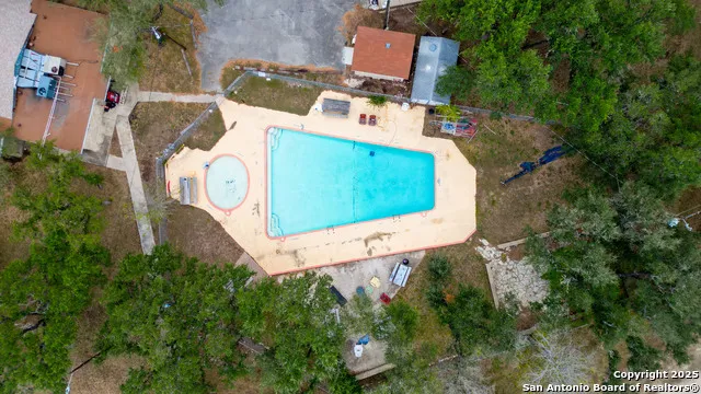 799 Hillside Canyon Lake, TX 78133